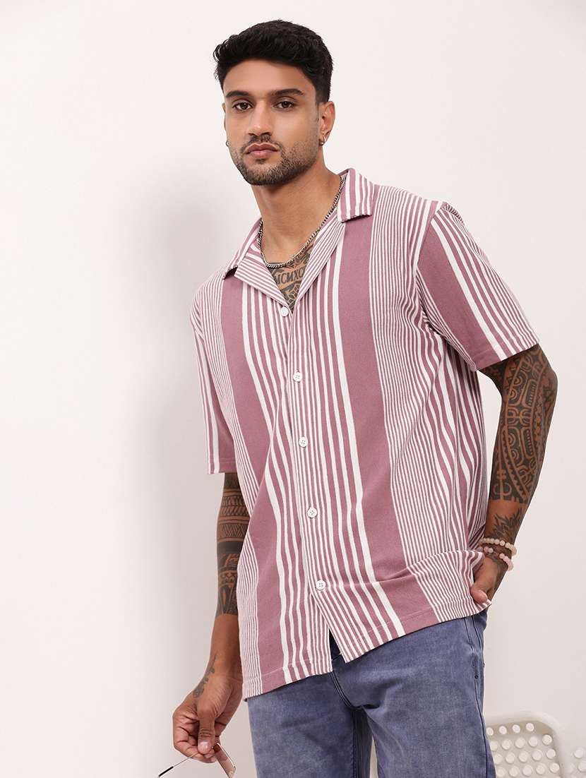 men striped short sleeves casual shirt - 21696315 -  Standard Image - 1