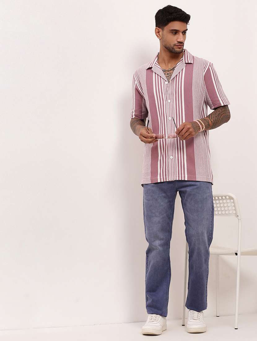 men striped short sleeves casual shirt - 21696315 -  Standard Image - 4