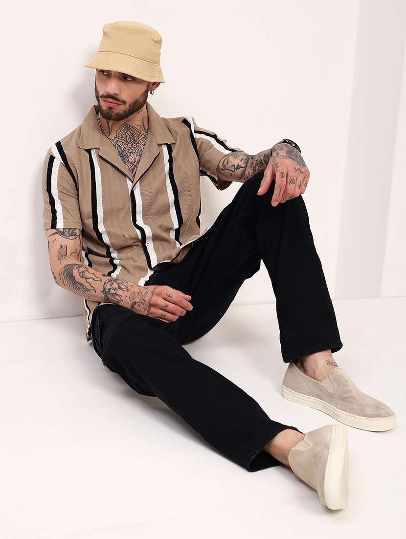 men striped short sleeves casual shirt - 21696322 -  Standard Image - 4