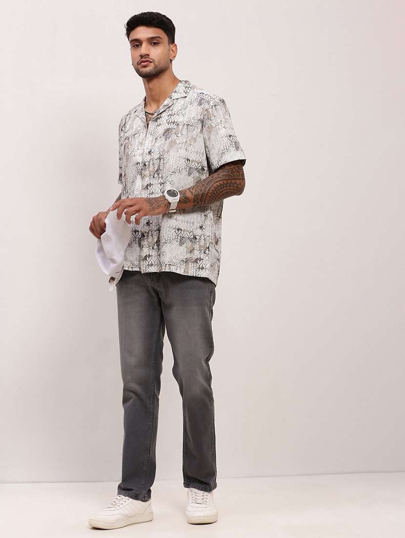 men geometric printed short sleeves casual shirt - 21696394 -  Standard Image - 4