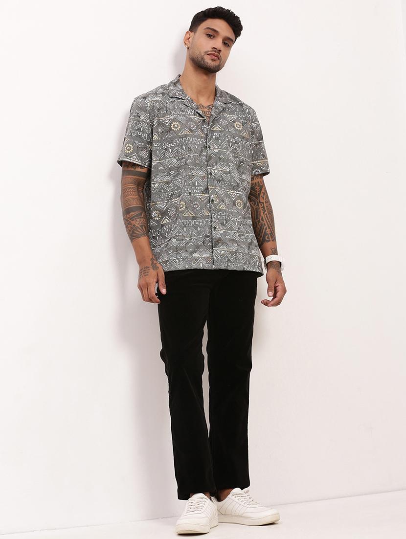 men geometric printed short sleeves casual shirt - 21696397 - Standard Image - 4