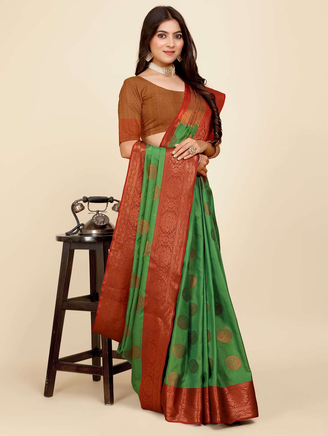 women self design banarasi saree - 21696850 -  Standard Image - 1