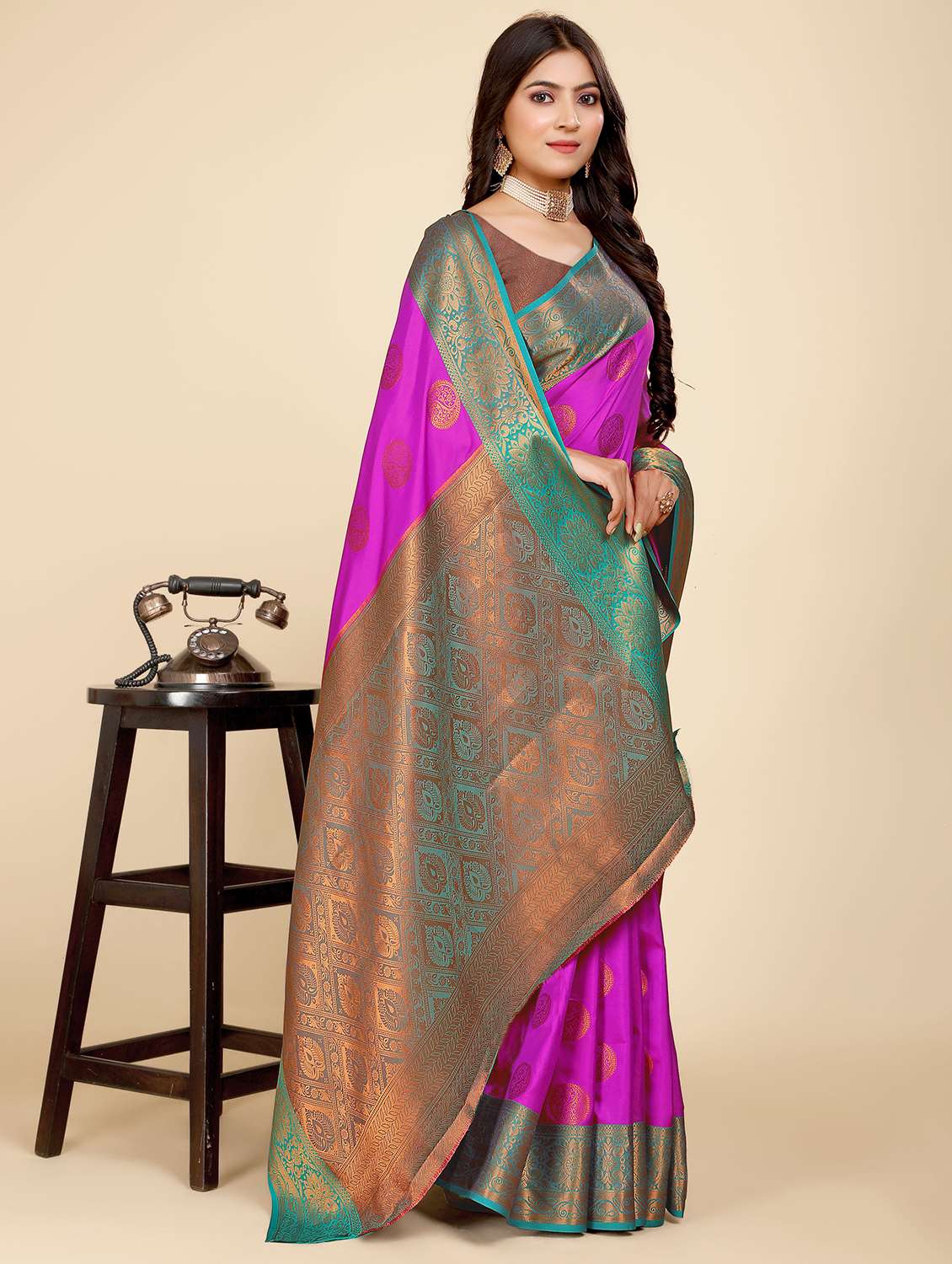 women self design banarasi saree - 21696853 -  Standard Image - 1
