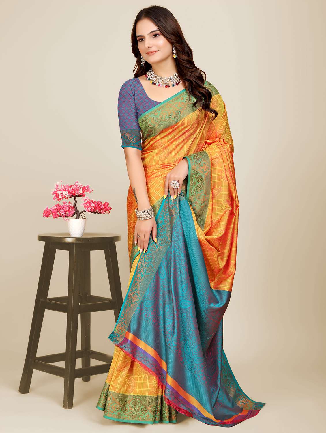 women self design banarasi saree - 21696861 - Standard Image - 1