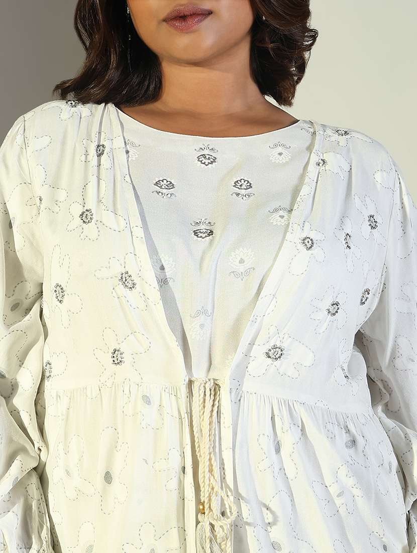 Women White Long Sleeve Anarkali Kurta