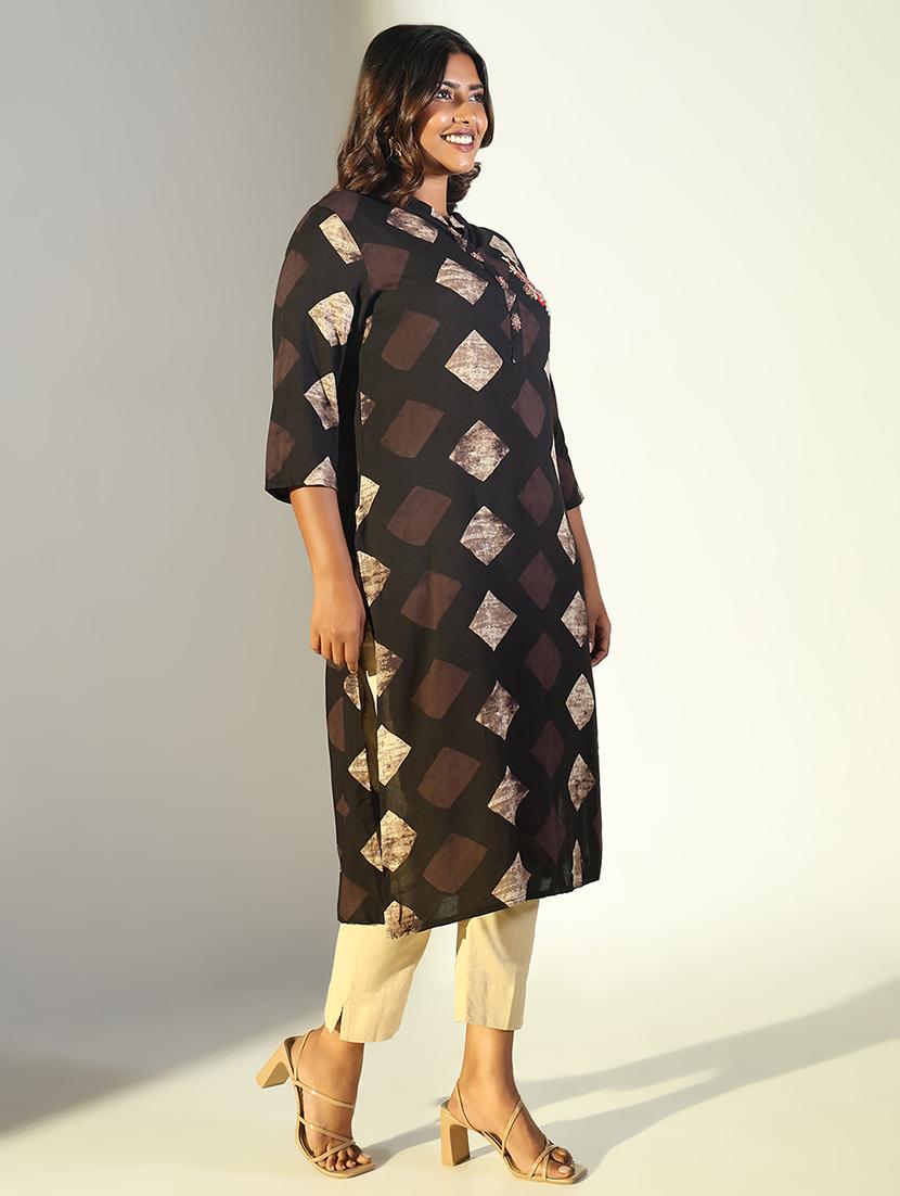 women three quarter sleeve straight kurta - 21696971 -  Standard Image - 1