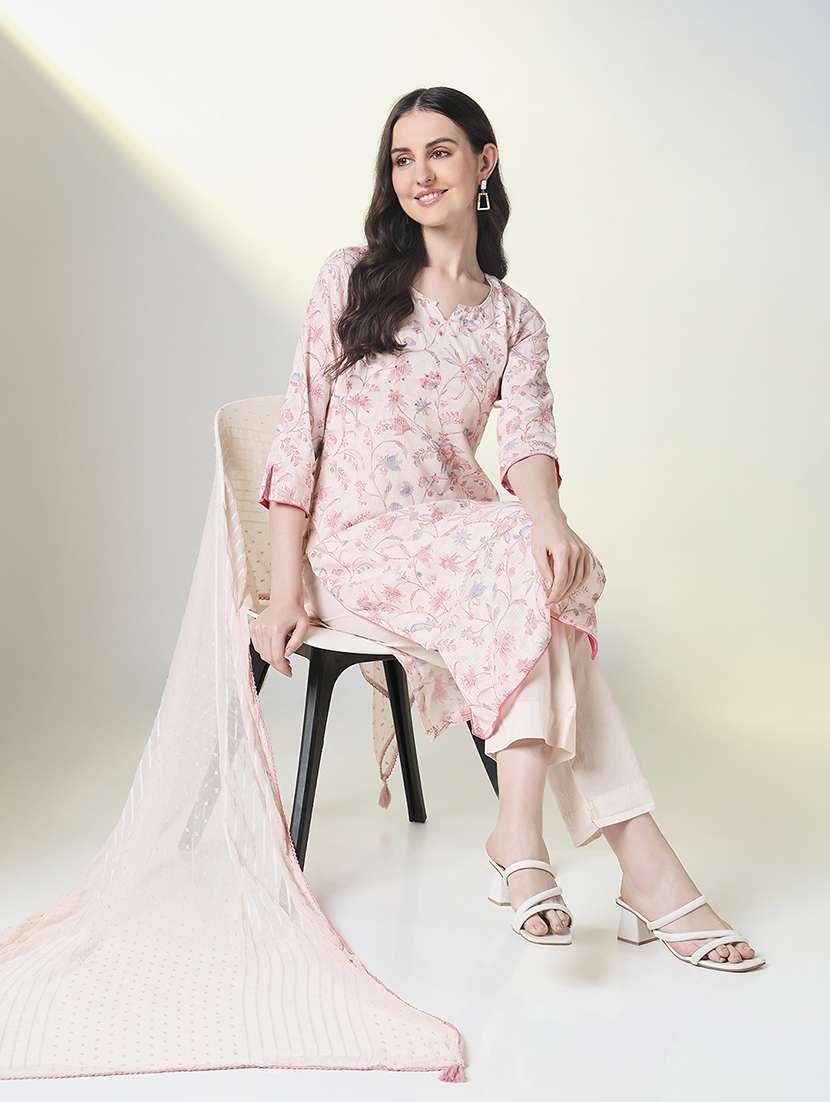 women three quarter sleeve kurta pant with dupatta set - 21697060 -  Standard Image - 1