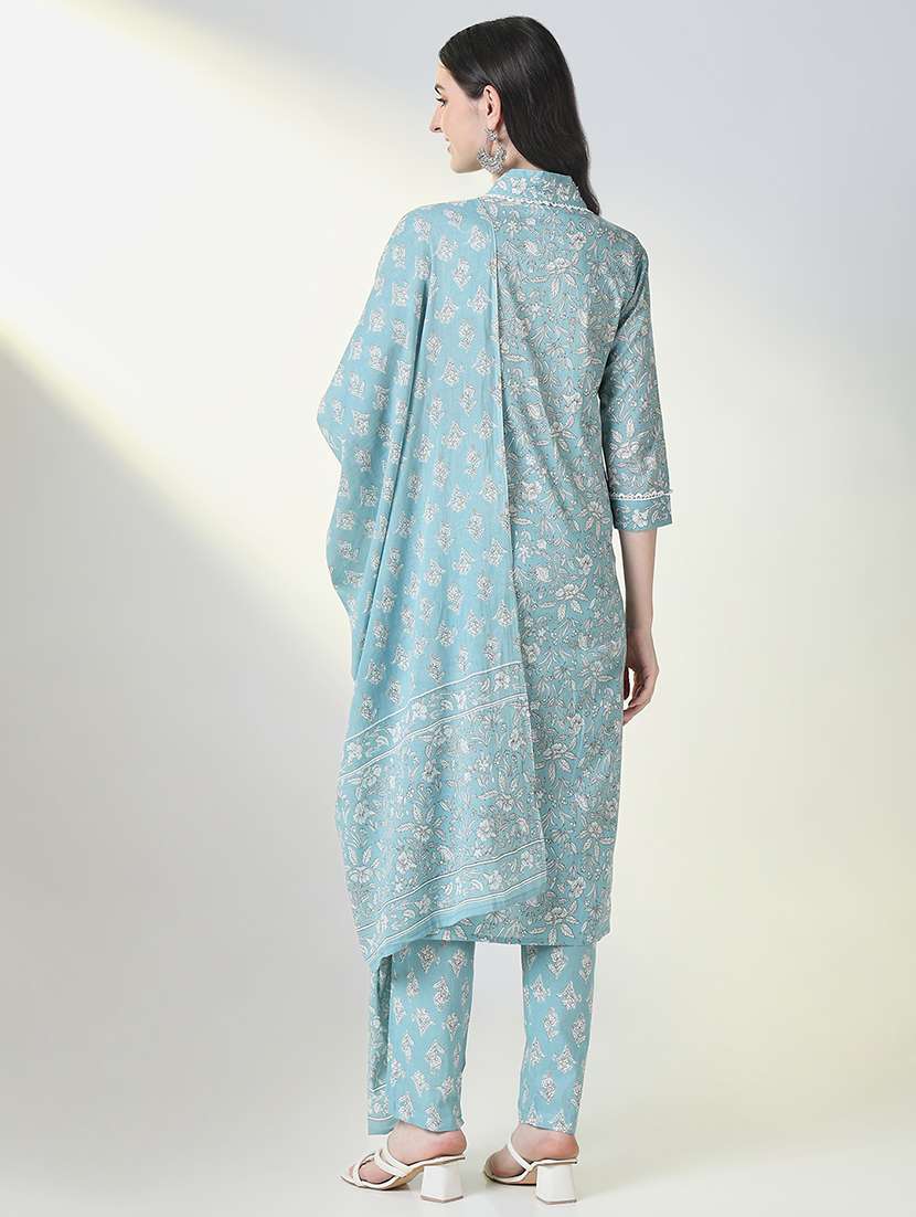 women three quarter sleeve kurta pant with dupatta set - 21697061 -  Standard Image - 4