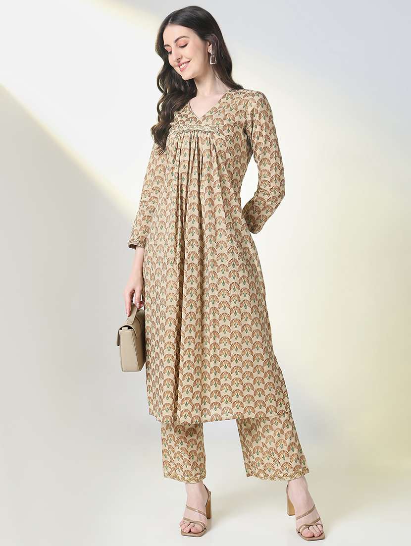 women three quarter sleeve kurta pant with dupatta set - 21697066 -  Standard Image - 1