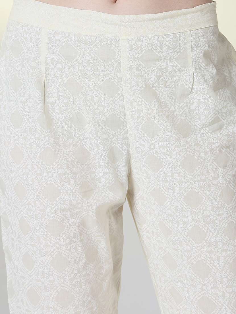 women printed kurta pant set with dupatta - 21697068 -  Standard Image - 6