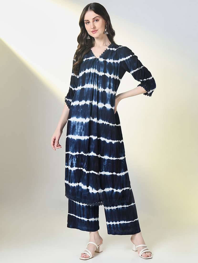 women tie & dye v neck kurta palazzo set
