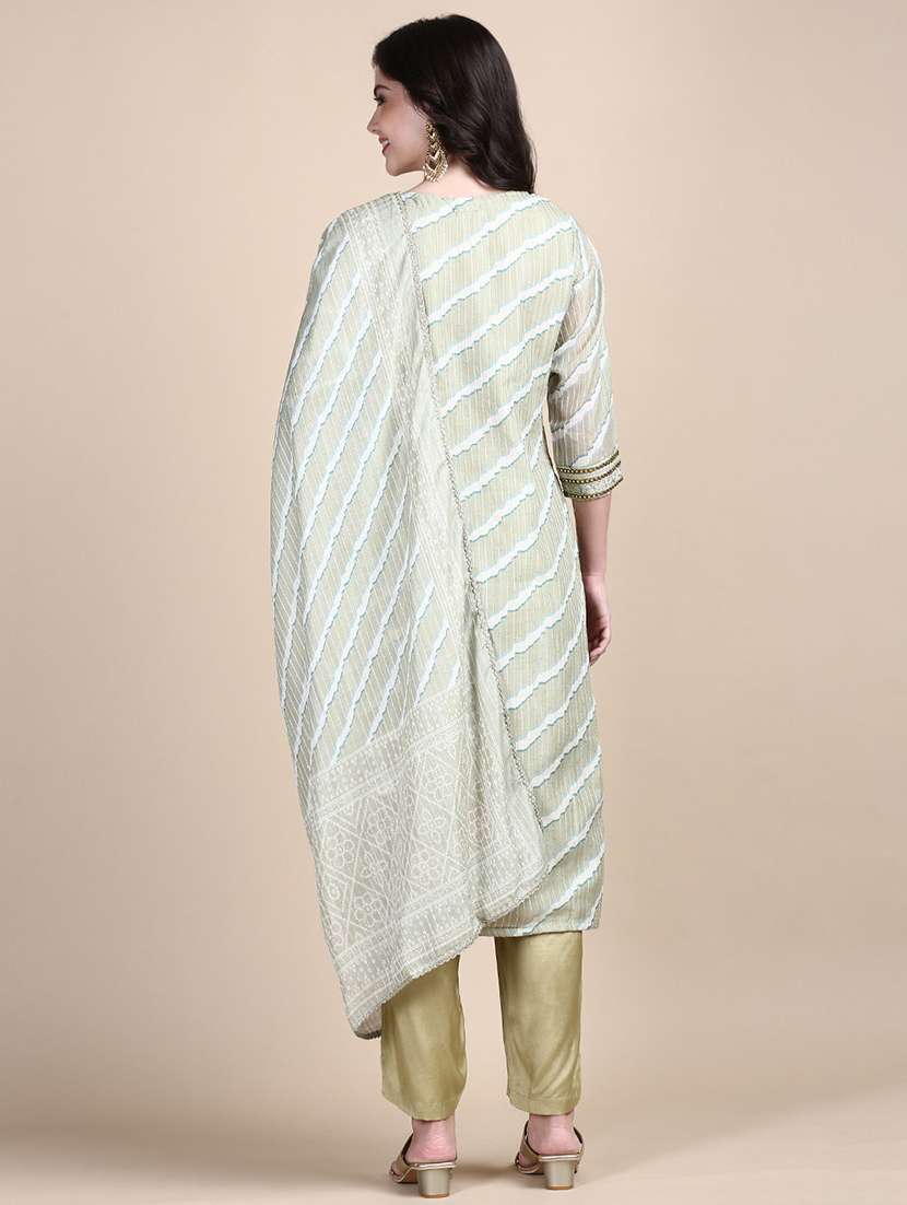 women three quarter sleeve kurta pant with dupatta set - 21697100 -  Standard Image - 4