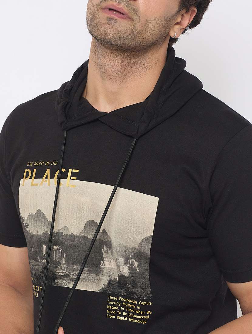 men front print hooded t-shirt - 21697129 -  Standard Image - 4