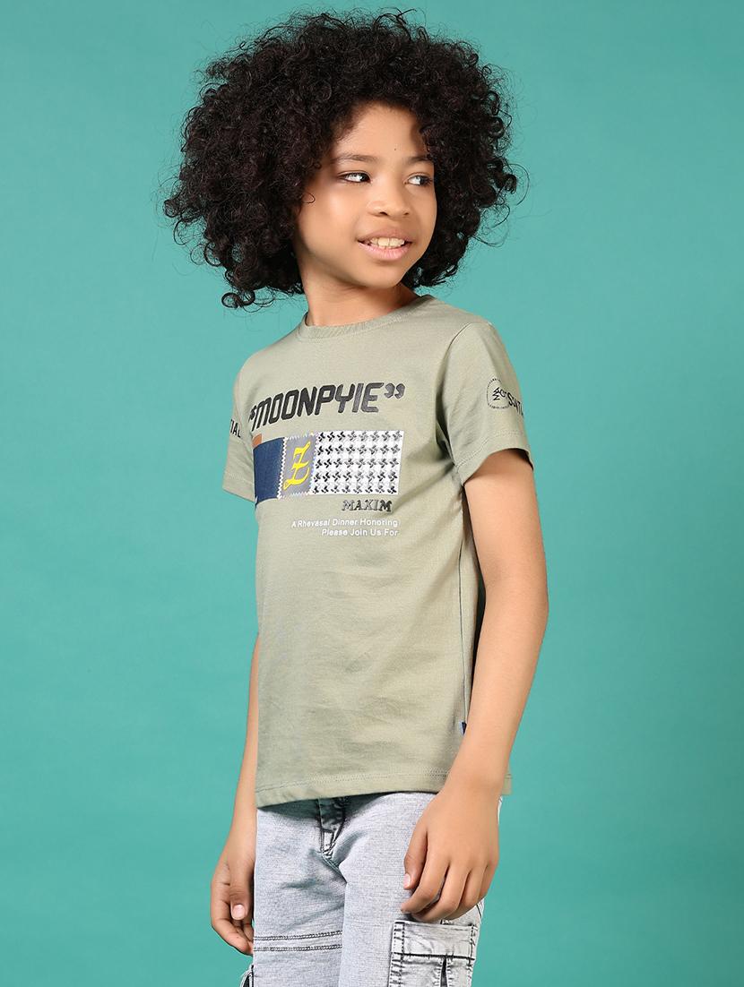 boys chest print round neck t-shirt - 21697661 - Standard Image - 1