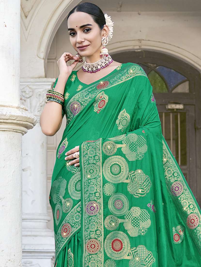 women self design banarasi saree with blouse - 21697815 -  Standard Image - 1