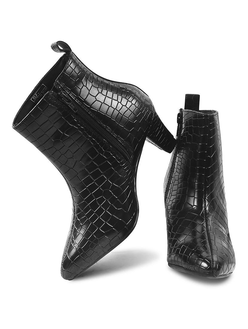 women black textured ankle boots - 21698004 - Standard Image - 4