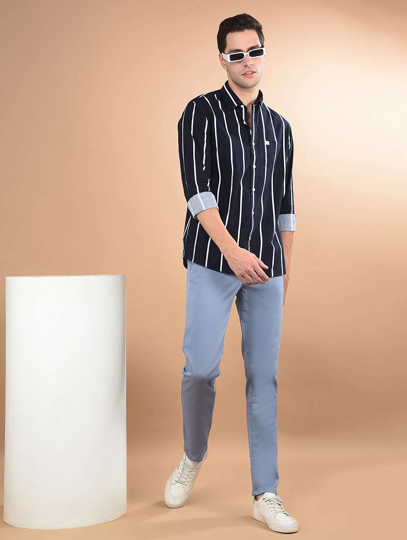 men mid rise solid chinos - 21698437 -  Standard Image - 4