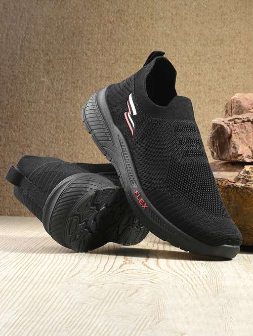 men black slip on sport shoes