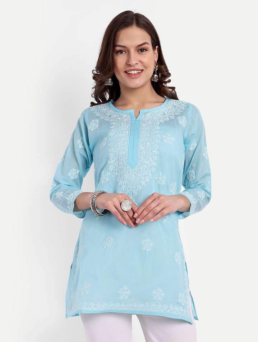 women notch neck chikankari work straight kurti