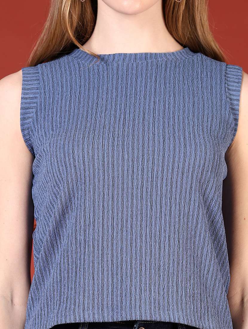 women solid sleeveless crop top - 21699993 -  Standard Image - 4