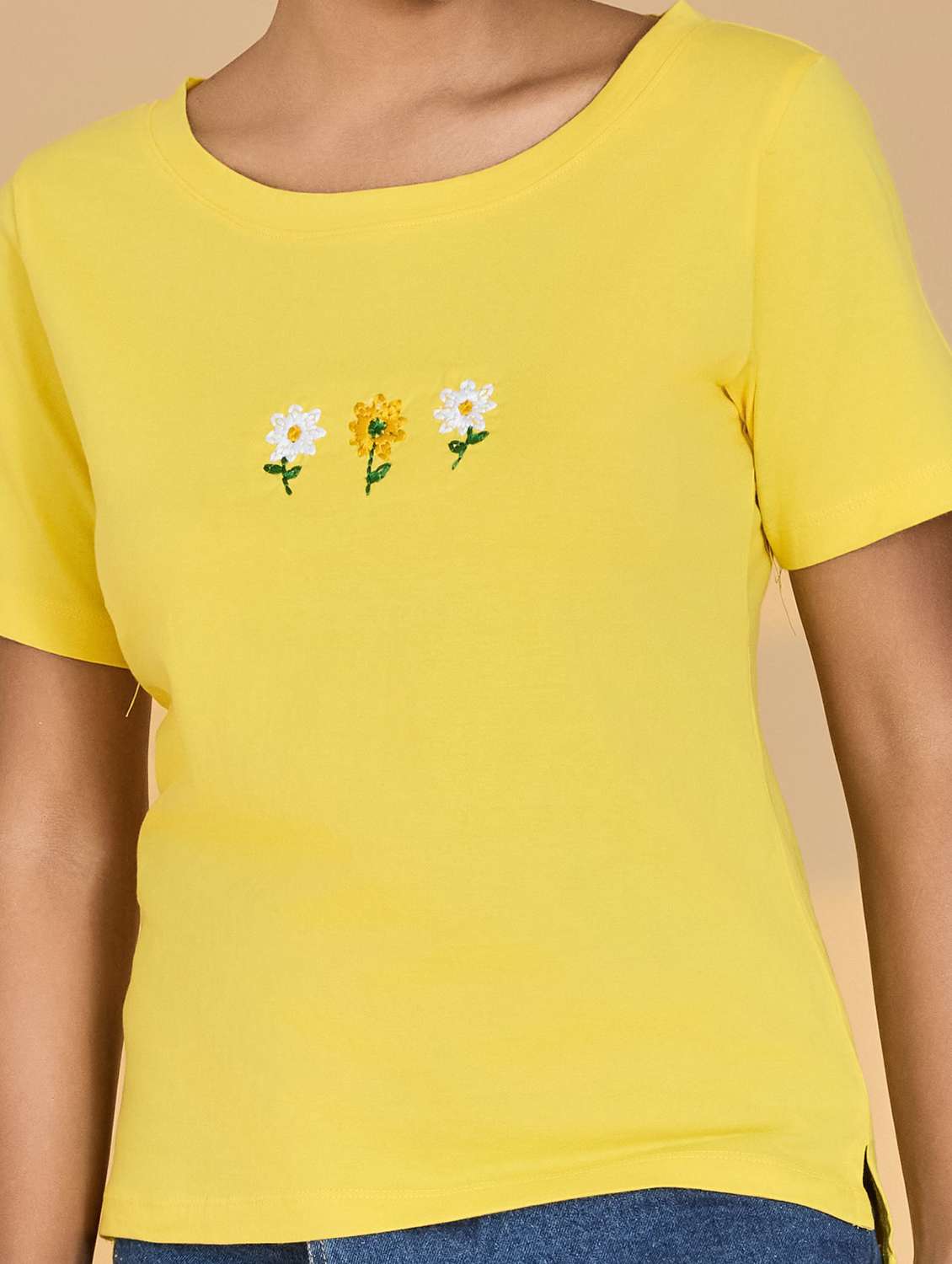 women solid with work short sleeve t-shirt - 21700064 - Standard Image - 4
