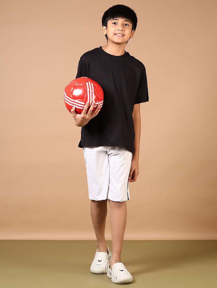 boys printed mid rise three fourth - 21700707 - Standard Image - 4