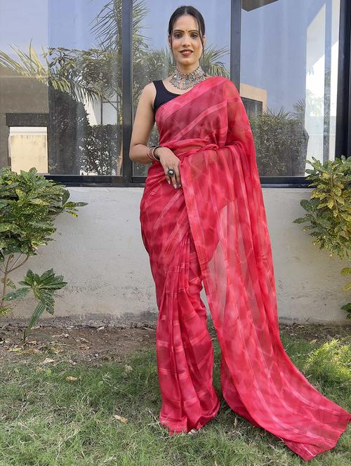 women stripes printed saree with blouse - 21703326 - Standard Image - 0