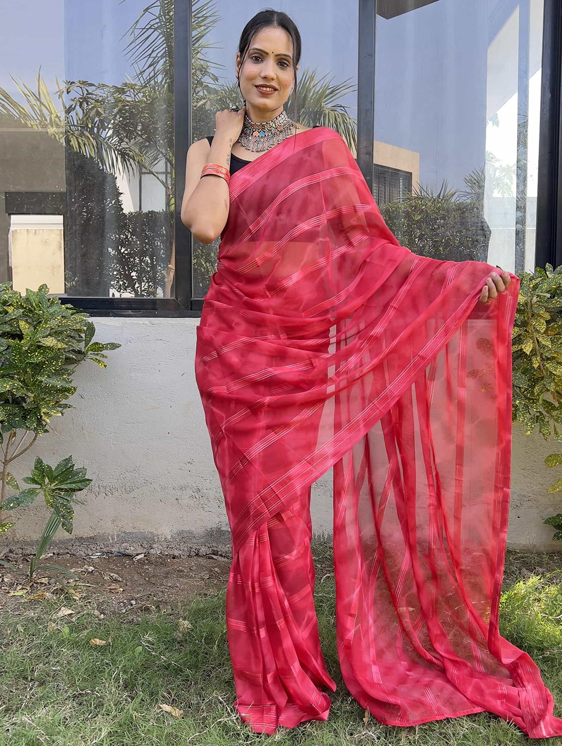 women stripes printed saree with blouse - 21703326 - Standard Image - 1