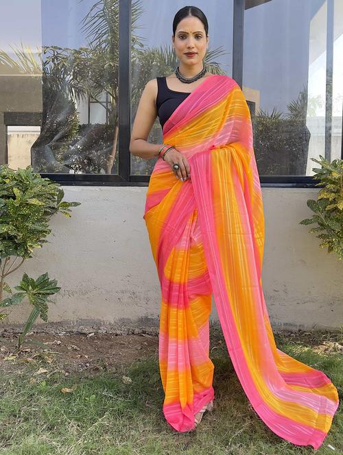 women stripes printed saree with blouse - 21703365 - Standard Image - 0