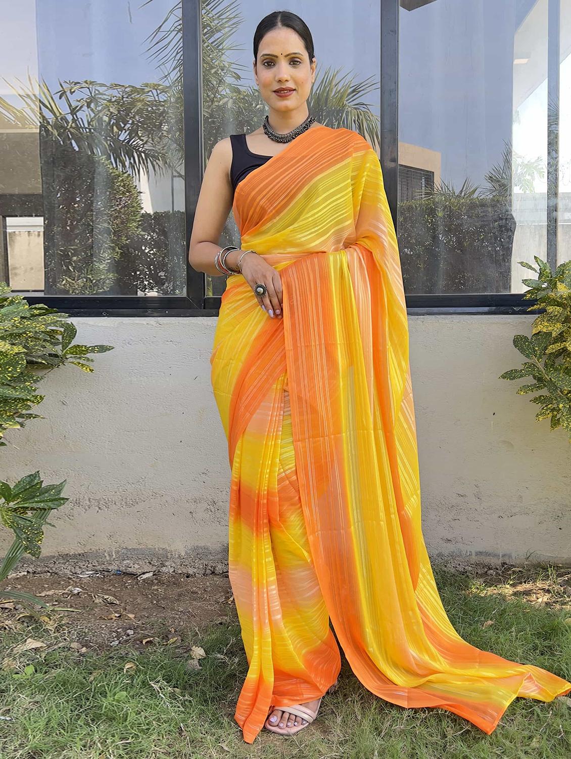 women stripes printed saree with blouse - 21703368 - Zoom Image - 0