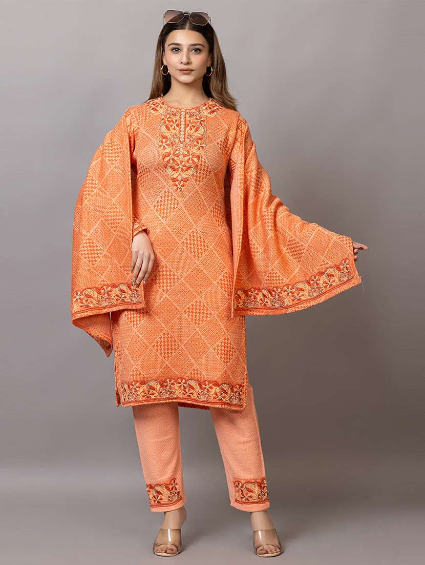 women embroidered round neck suit set - 21703810 -  Standard Image - 1