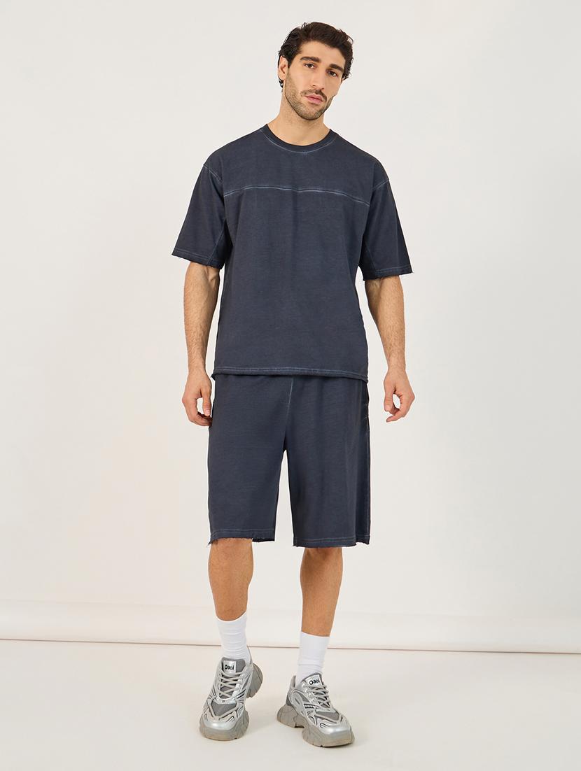 men solid t-shirt & shorts co-ord set - 21703937 -  Standard Image - 1