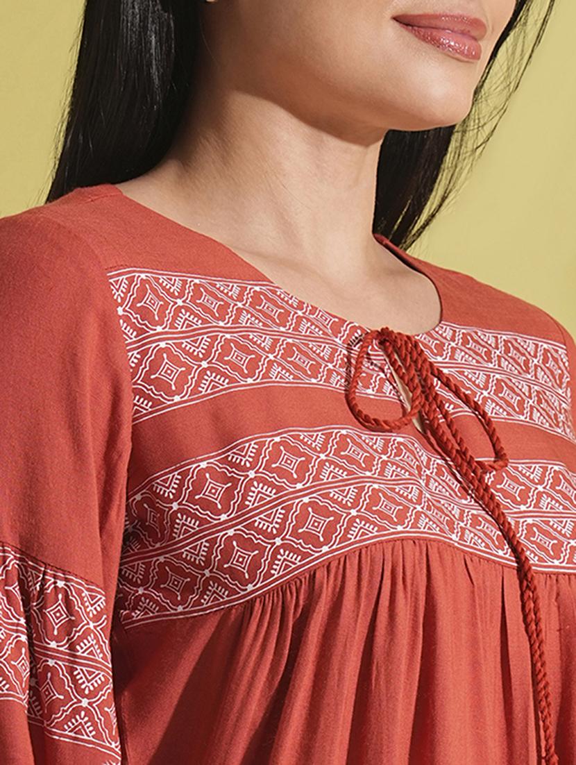 globus women rust tie-up round neck bishop sleeves ethnic print gathered a-line workwear tunic - 21704493 - Standard Image - 4