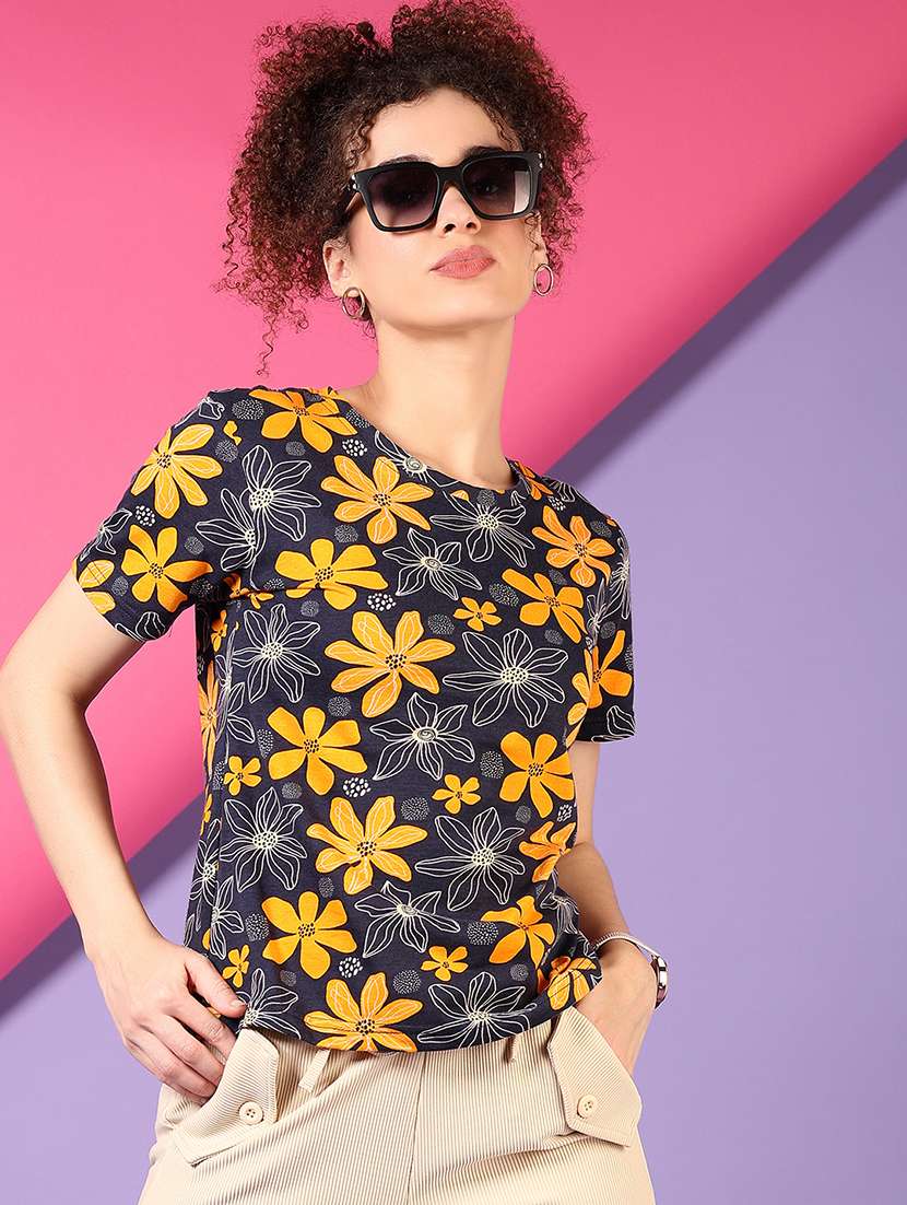 women printed short sleeve t-shirt - 21704923 -  Standard Image - 1