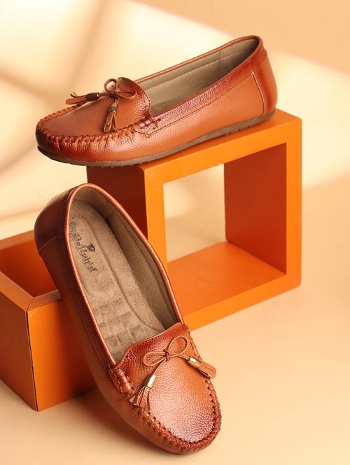 women tassel detailed slip on loafers - 21705408 -  Standard Image - 0