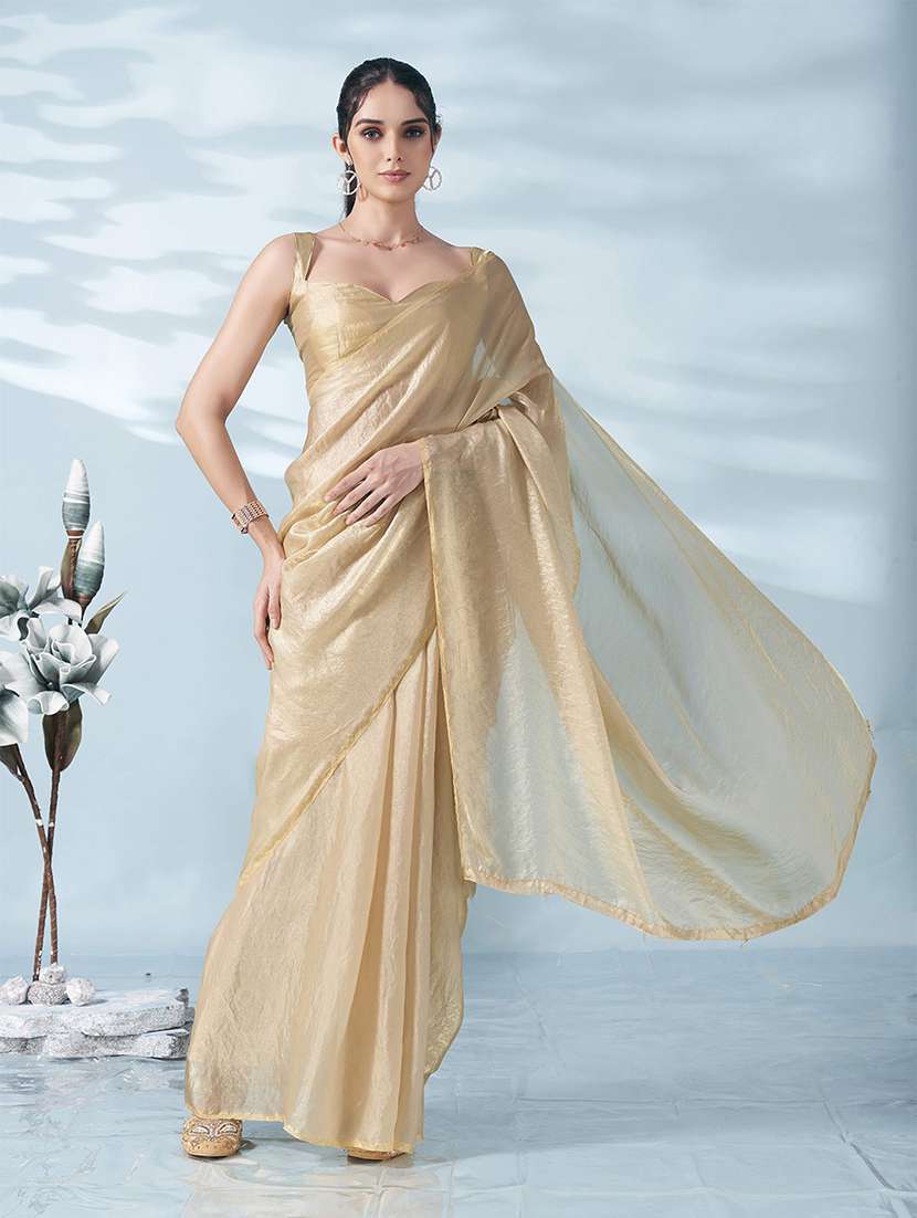 women cream solid saree with blouse