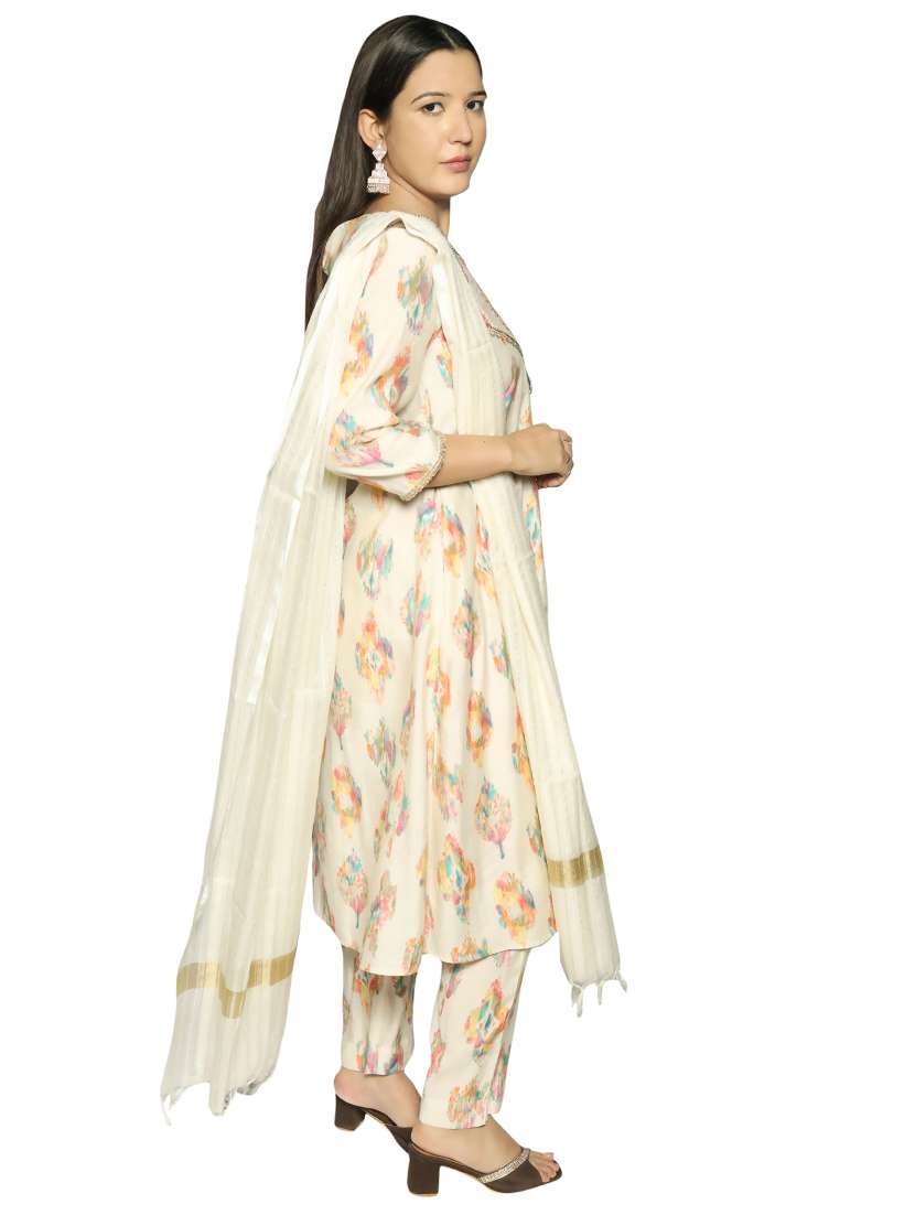 women off white printed kurta pant set with dupatta - 21707090 -  Standard Image - 1