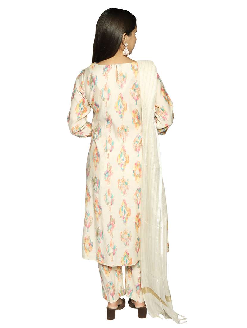 women off white printed kurta pant set with dupatta - 21707090 -  Standard Image - 4