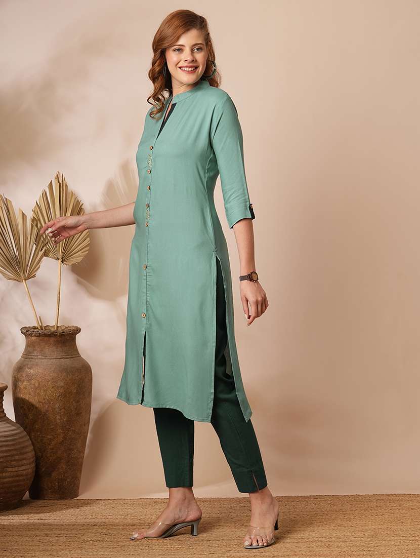 women solid three quarter sleeve straight kurta - 21707205 -  Standard Image - 1