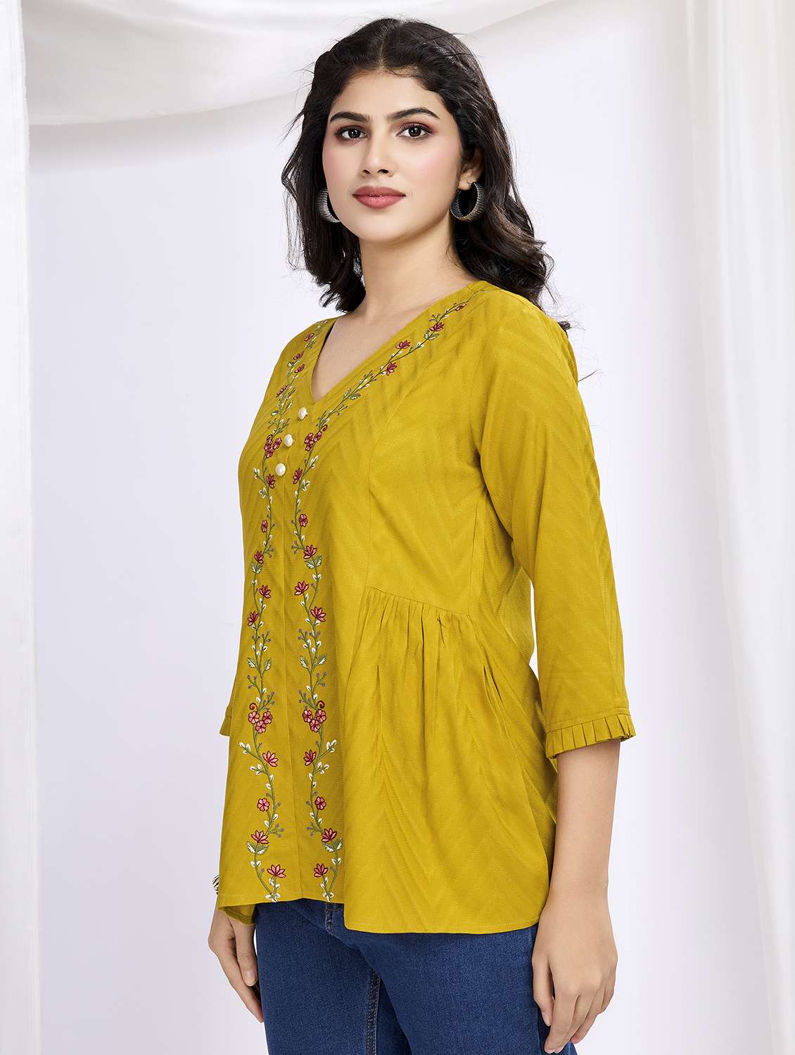 women embroidered three quarter sleeve a-line kurta - 21707318 -  Standard Image - 1