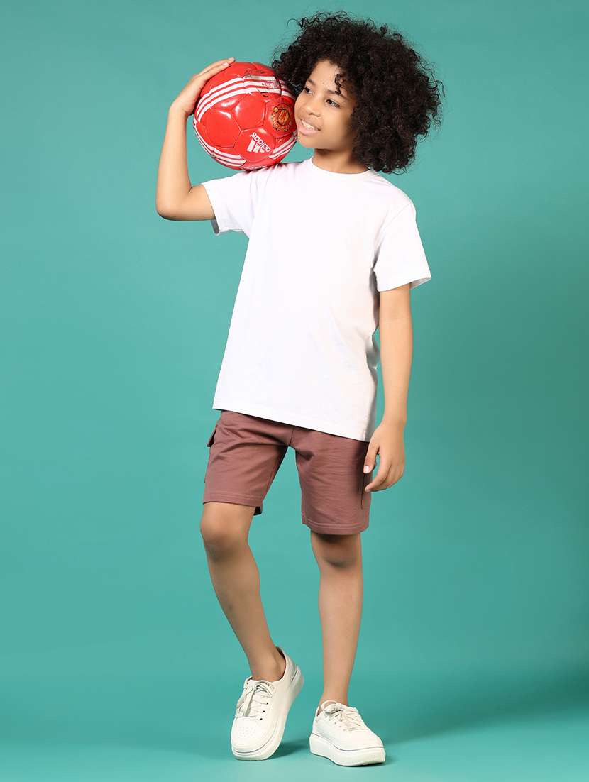 boys solid mid rise regular fit cargo shorts  - 21707396 -  Standard Image - 4