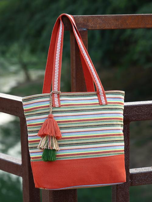 women printed zip closure tote bag - 21707581 - Standard Image - 0