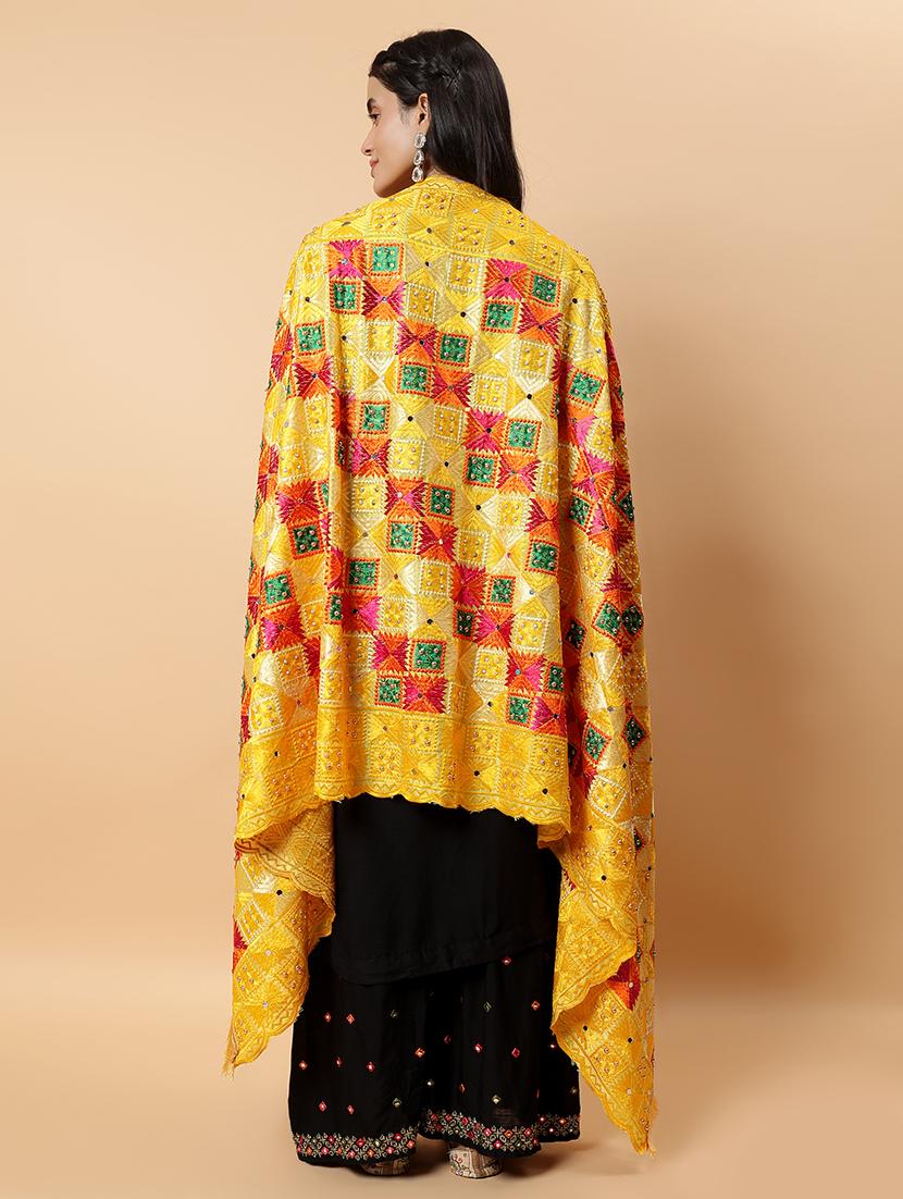 women phulkari dupatta with mirror work - 21707679 - Standard Image - 4