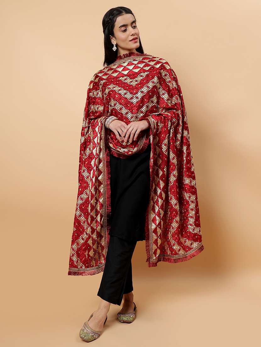women phulkari dupatta with mirror work - 21707693 -  Standard Image - 1