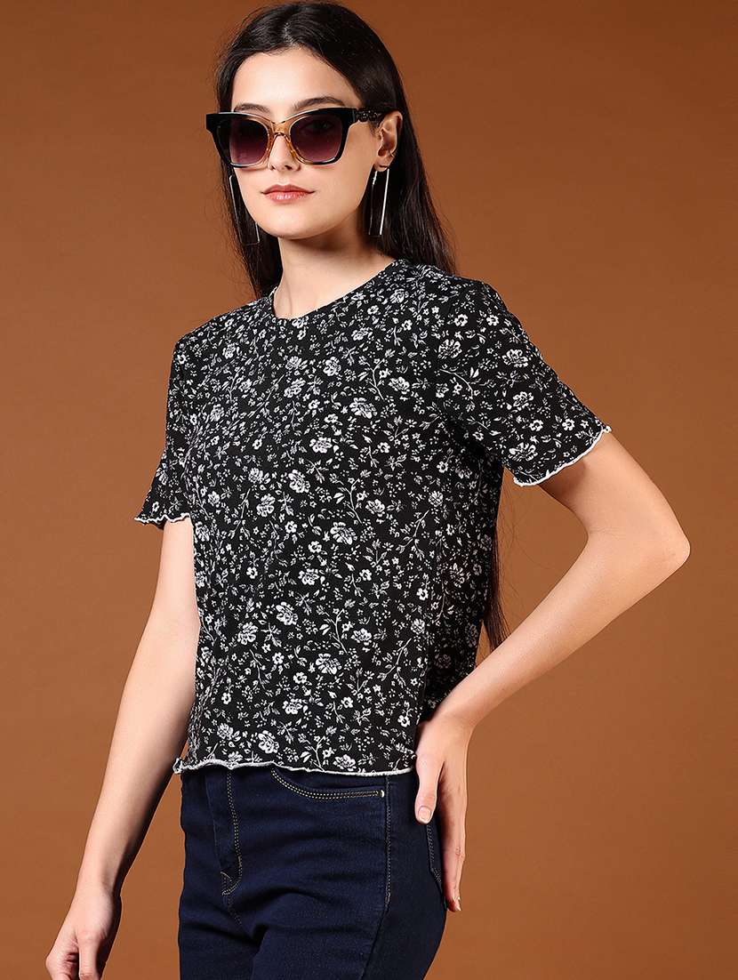 women printed short sleeves t-shirt - 21708308 -  Standard Image - 1