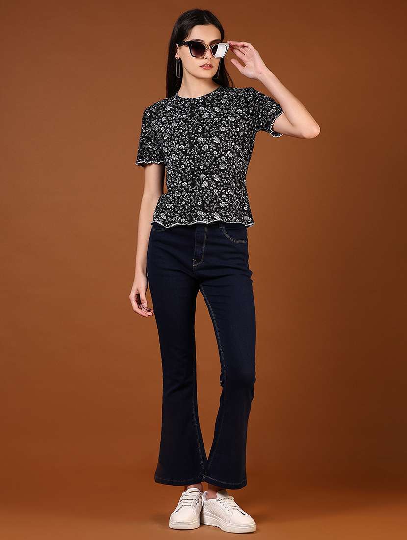 women printed short sleeves t-shirt - 21708308 -  Standard Image - 4