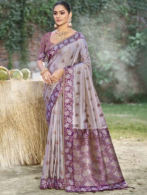 women self design banarasi saree with blouse - 21708838 -  Standard Image - 0