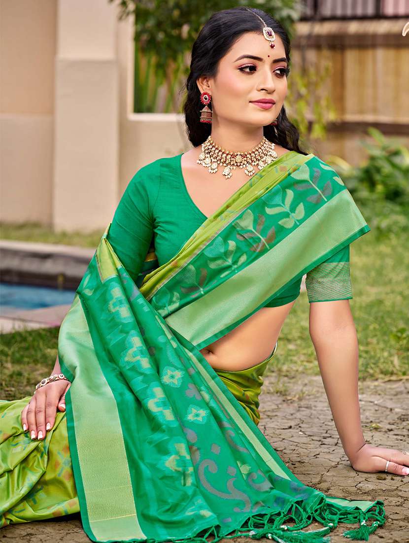 women self design bordered saree with blouse - 21708895 -  Standard Image - 1