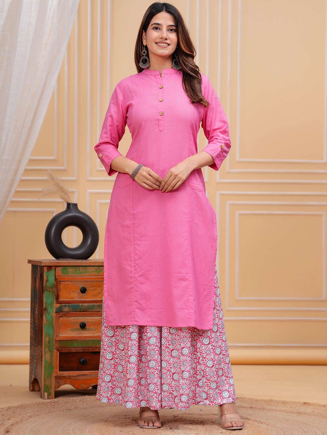 women solid three quarter sleeve straight kurta