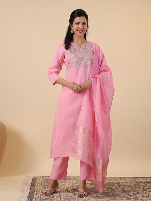 women three quarter sleeve kurta pant with dupatta set - 21709483 - Standard Image - 0